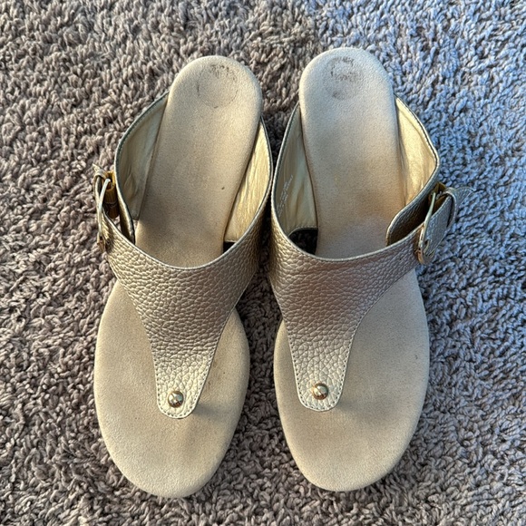 Aerosoles wedge sandal - Picture 2 of 5